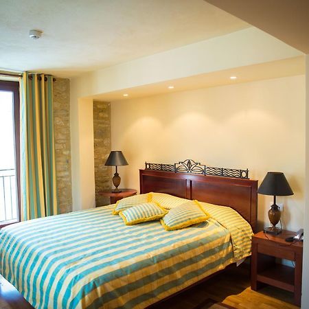 Maritsas Hotel & Suites Portaria  Exterior photo